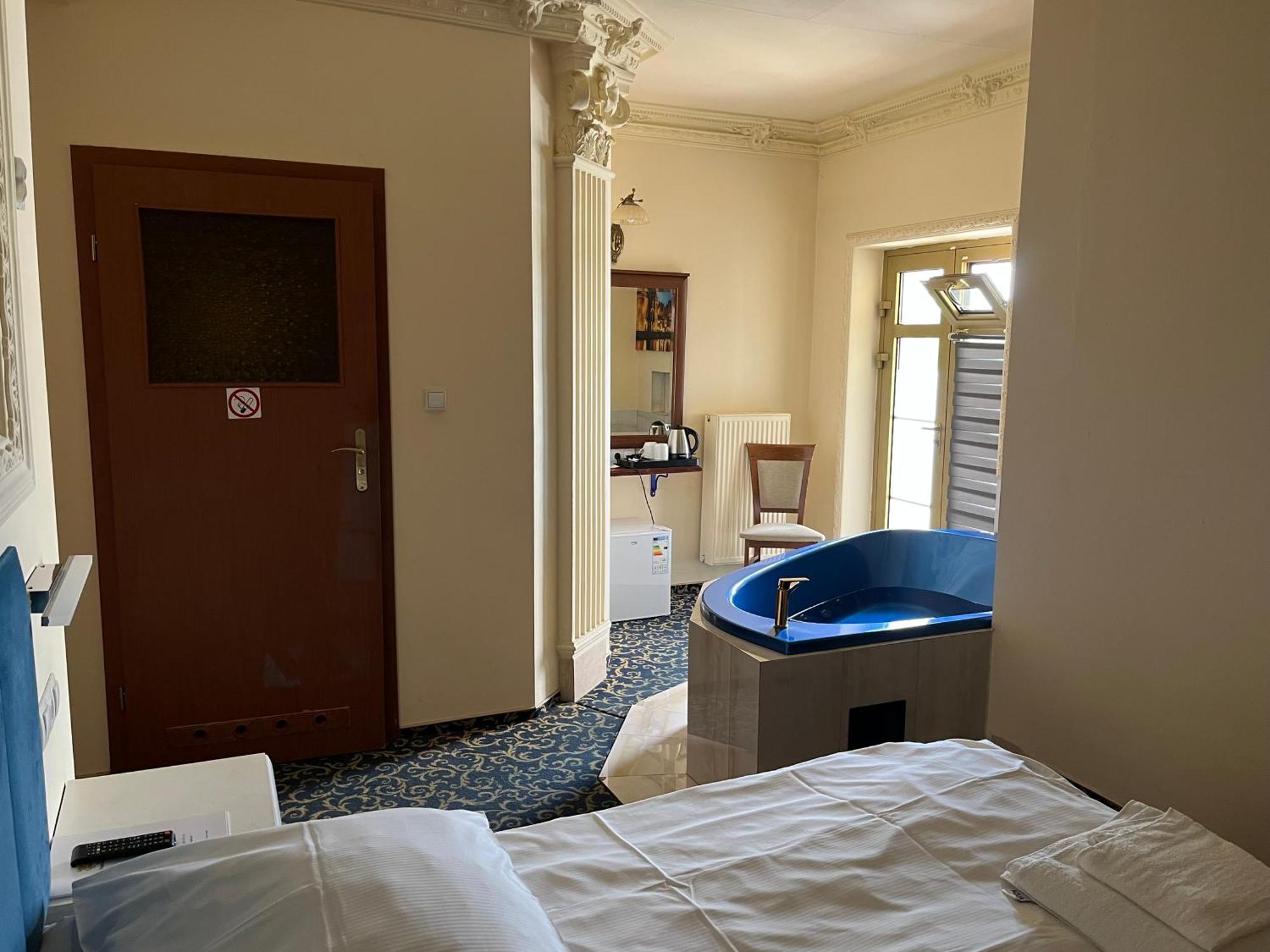 Hotel Venecia Palace Michałowice المظهر الخارجي الصورة